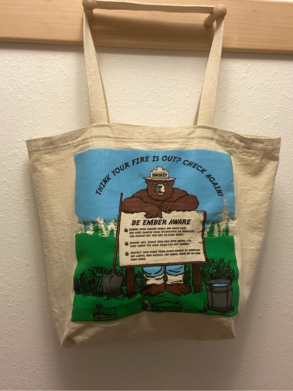 RARE Smokey The Bear Canvas carry case
